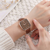 Oulijia Fashion Series Women's Wrist Watch - M10761