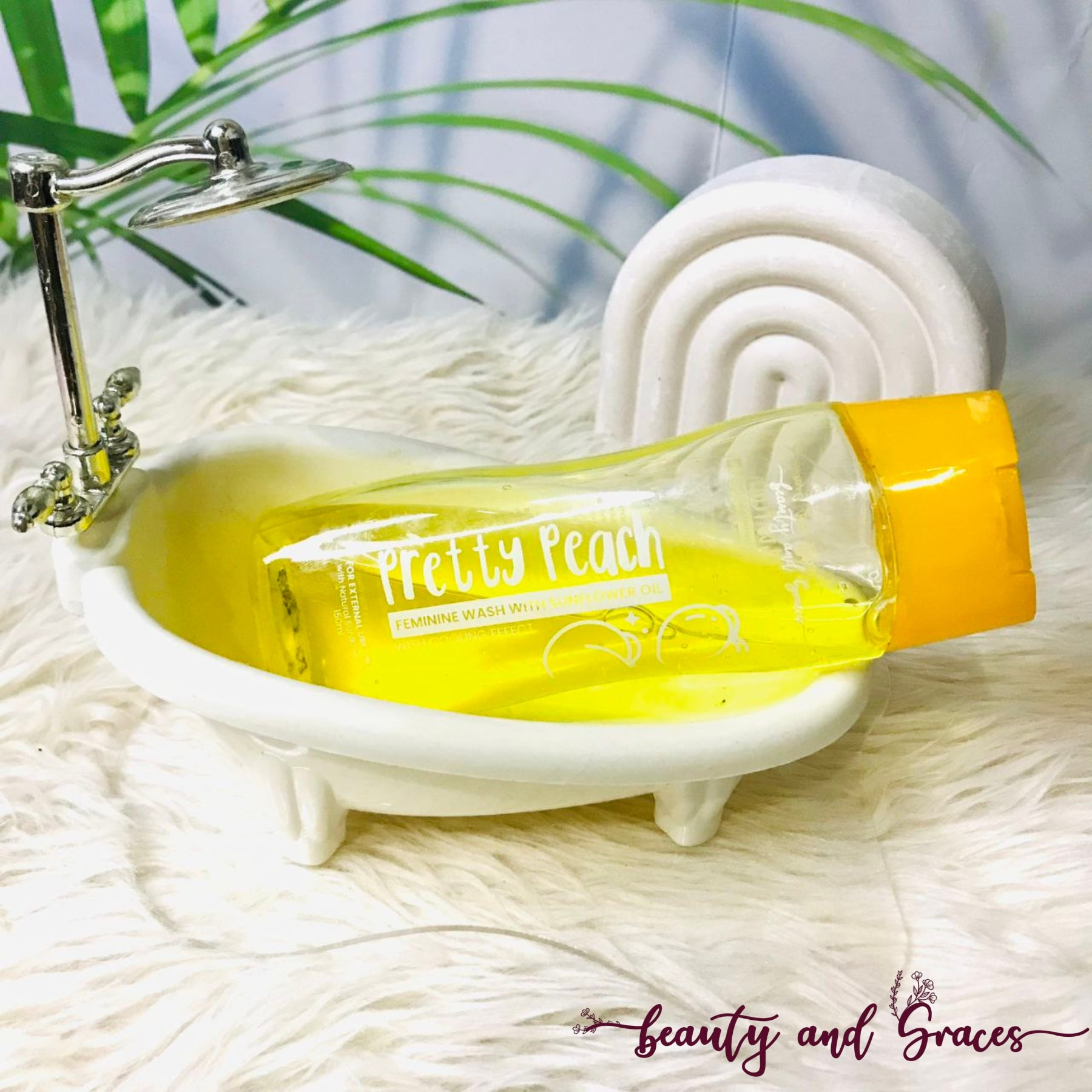 Beauty and Graces Pretty Peach Feminine Wash - 150ml