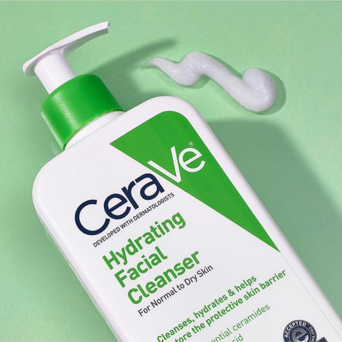 CeraVe Hydrating Facial Cleanser For Normal To Dry Skin - 355ml