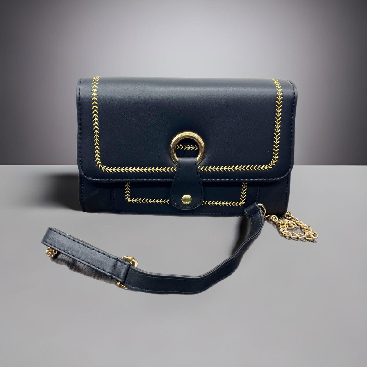 Fashion Handbag Medium Size - 111658122 - Pinoyhyper